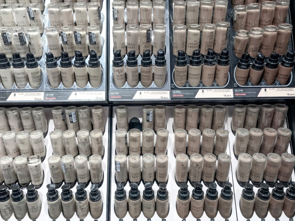 Welke kleur concealer werkt tegen donkere kringen?