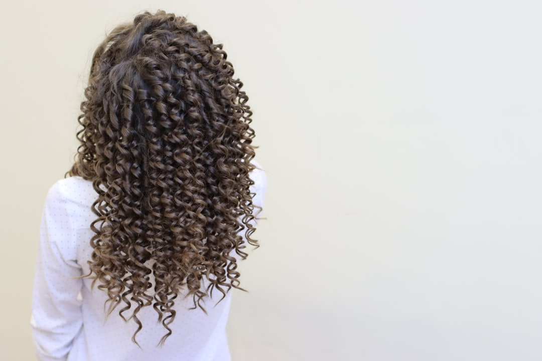 Krullen föhnen met een diffuser: zo doe je het stap voor stap
