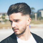 Kort haar mannen kapsels: de beste stijlen en hoe je ze kiest