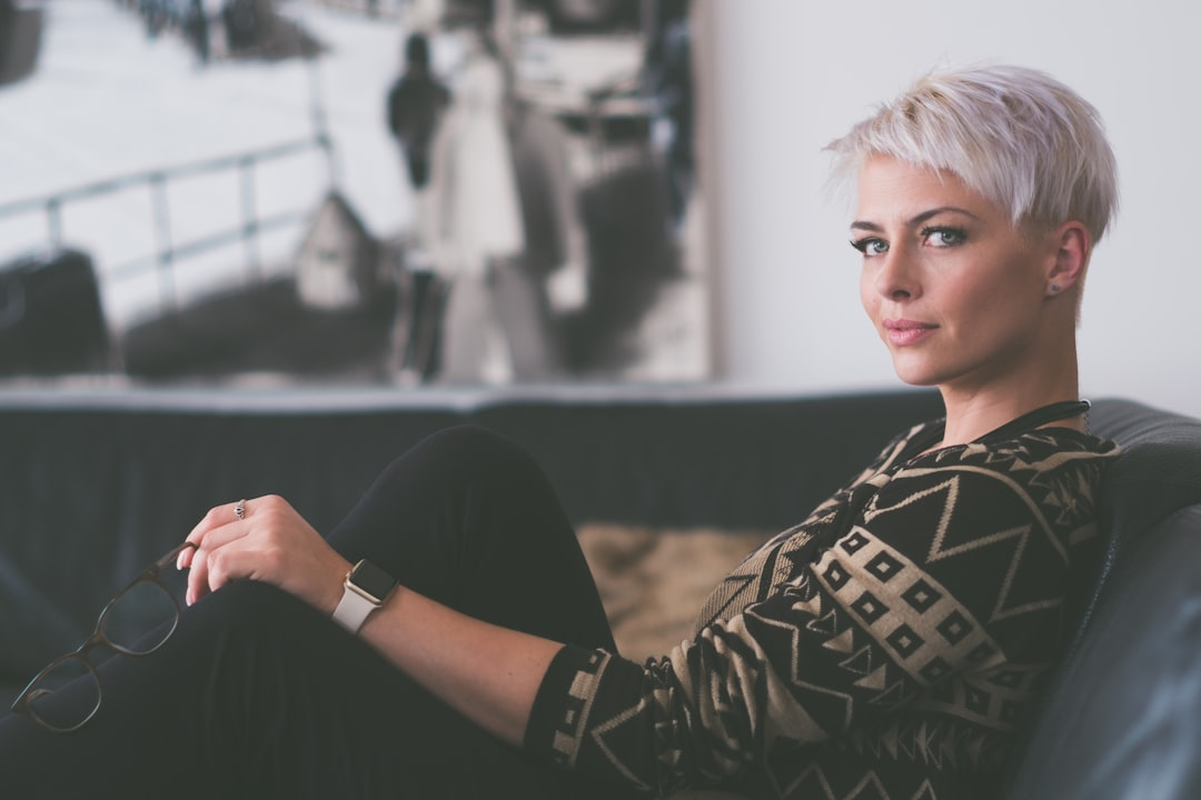 Vlotte korte kapsels: stijlen die altijd werken